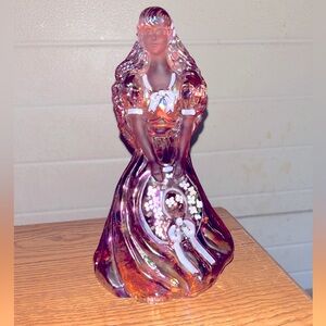Fenton Limited Edition Mary Walrath “Carol” Belle